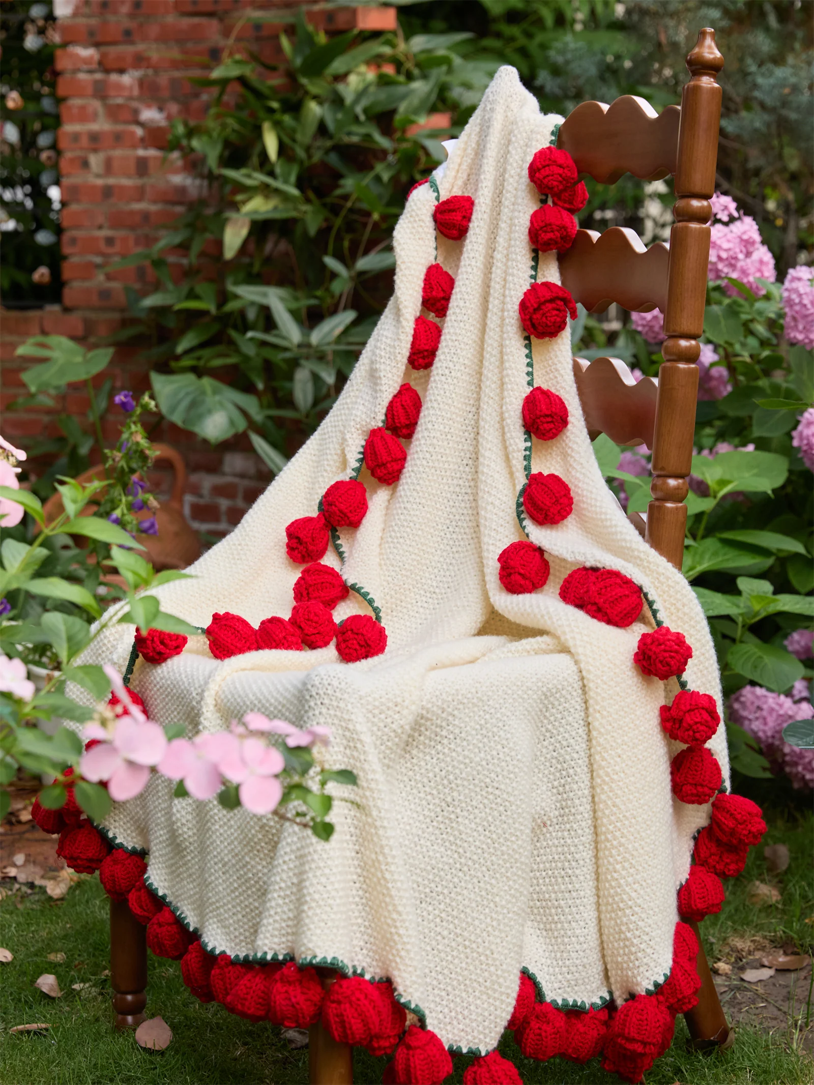 Rose Bouquet Blanket - Image 4
